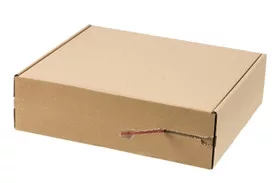 Skladacia krabica s uzatváracou páskou biela 370x290x140mm